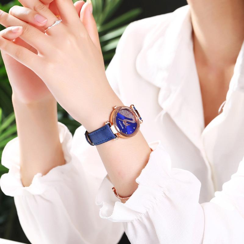 Новые женские часы Swan Hot Style Starry Sky с замшевым матовым ремешком и подарочной коробкой