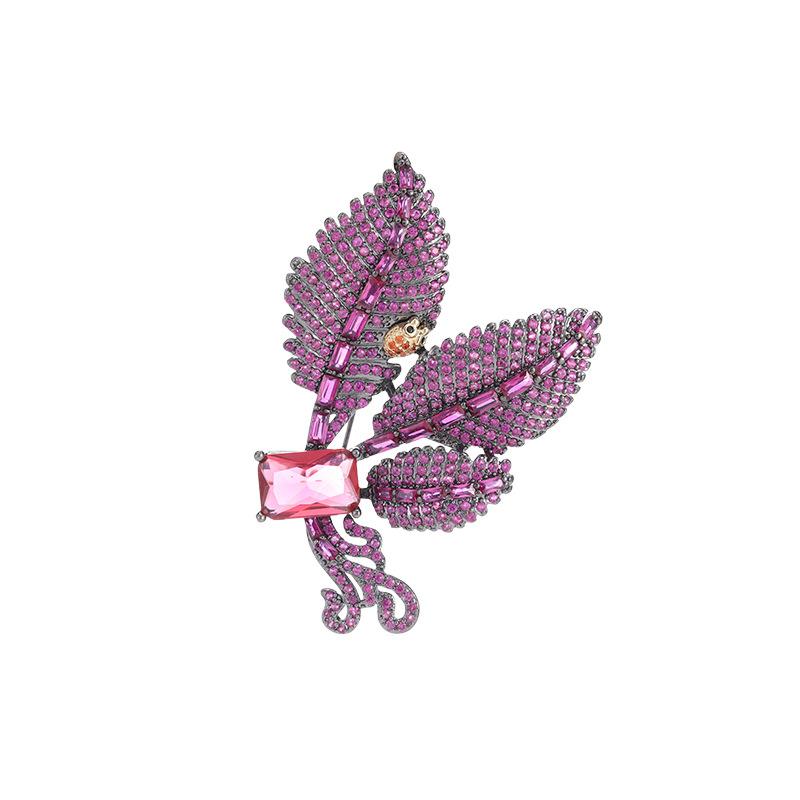 Delicate Leaf Brooch Women's High-end Inlaid Zircon Corsage Accessories Versatile Clothing Pin