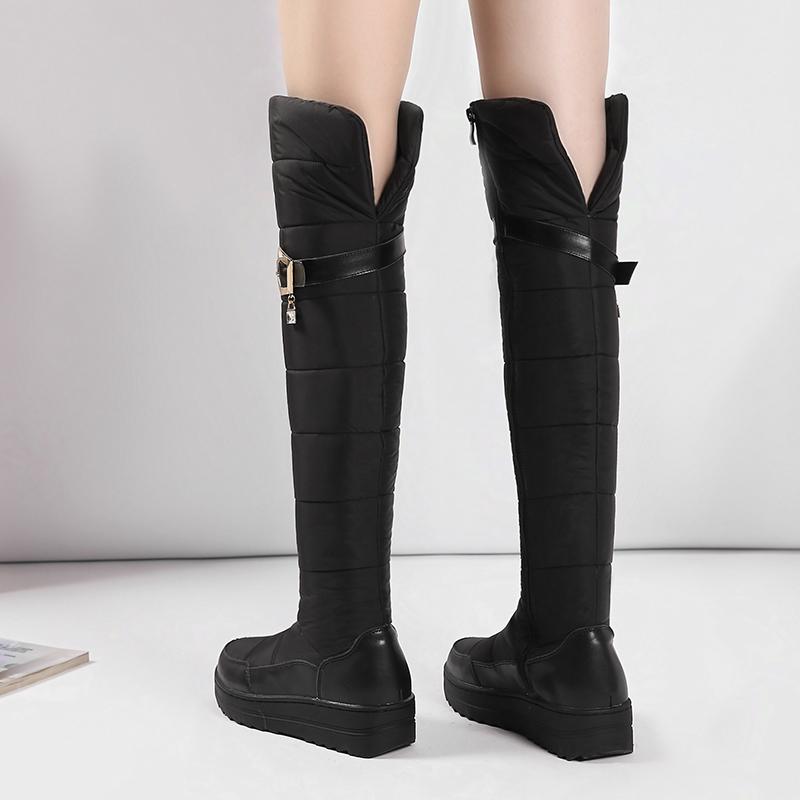 Q/Женские зимние ботинки на плоской подошве незаменимы зимой, поскольку они обеспечивают комфорт и тепло.. Длинные плюшевые сапоги большого размера из натуральной кожи.