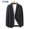 Мужской приталенный пиджак в стиле business casual