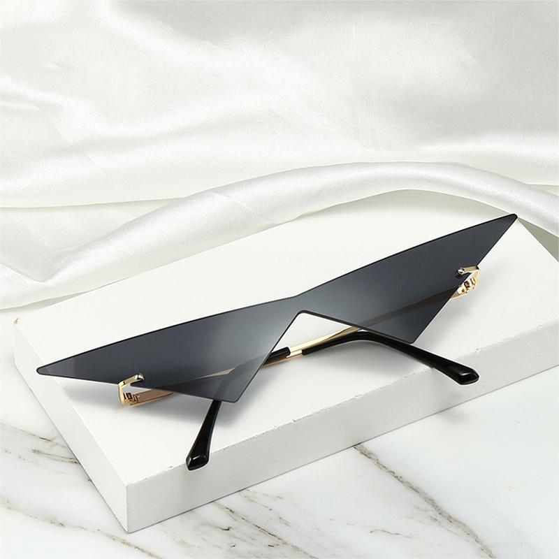 Oversized Triangle One Piece Women Sunglasses Vintage Rimless Clear Ocean Lens Eyewear Fashion Men Cat Eye Sun Glasses