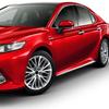 Подходит для Toyota Camry XV70 2017-2021: задняя защитная накладка, накладка на кромку двери, решетка радиатора и другие наружные детали.