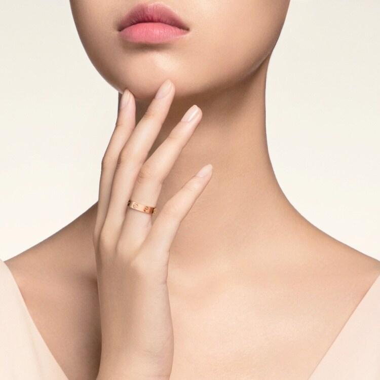 Cartier Серия «Любовь» Классическое винтовое кольцо 3,6 мм 18 карат Розовое золото Мужское кольцо B4085200