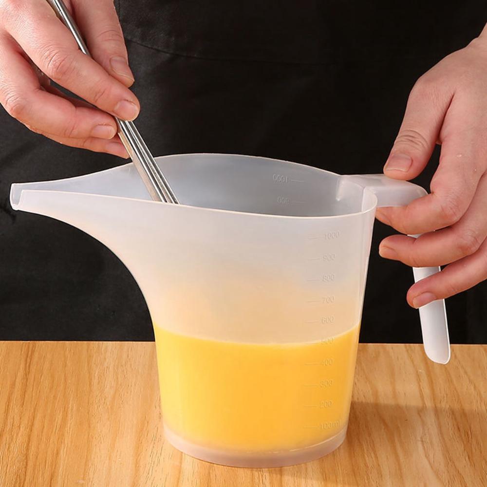 Cooking Easy Pour Long Spout Plastic Measuring Cup Kitchen Tool Liquid Container Funnel Pitcher