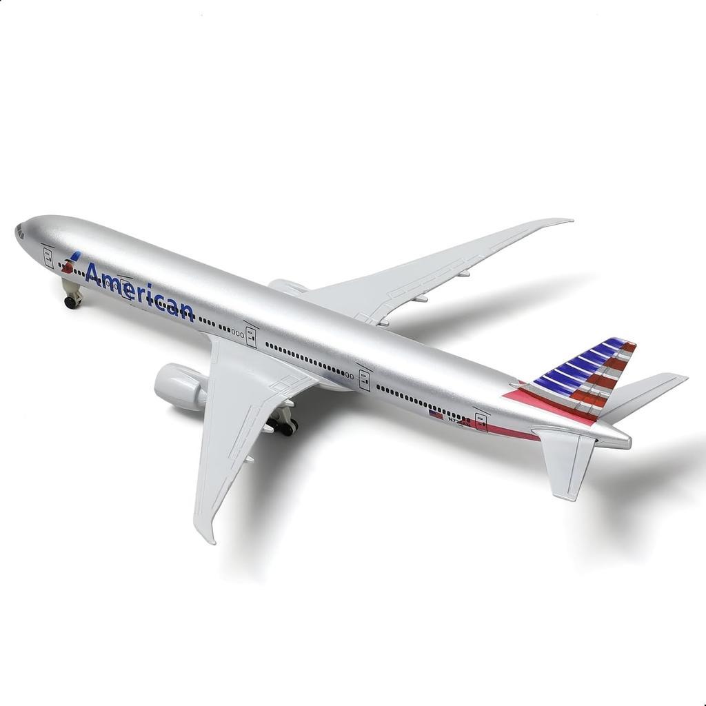 Авиамодель самолета Boeing 777 (B777) в масштабе 20 см, американский, с подставкой для колес. Сувенир, коллекционная модель, игрушка, подарок.