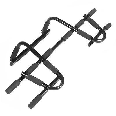 Перекладина для подтягивания, установленная в дверном проеме