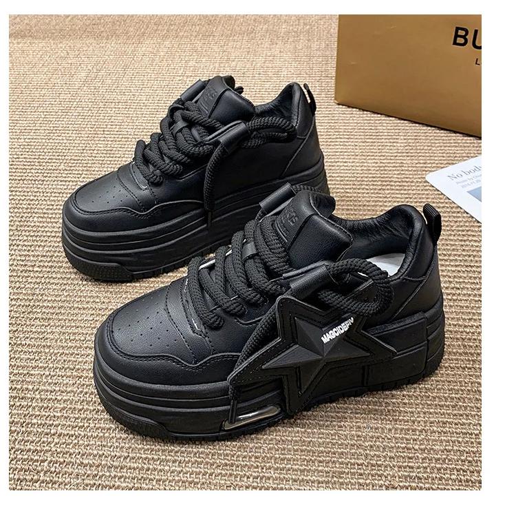 Модные осенние кожаные розовые массивные кроссовки на платформе шнуровка толстая подошва повседневная обувь женская 2024 слипоны модная уличная обувь для ходьбы