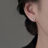 Геометрические серьги-гвоздики легкая роскошь серьги в прокол уха нишевый дизайн с высоким чувством универсальные простые серьги