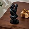 Сбалансированное по весу украшение, 3D-печатная скульптура обнимающейся пары, абстрактная фигурка объятий с плавными изгибами, минималистичная статуэтка из устойчивого к пятнам материала