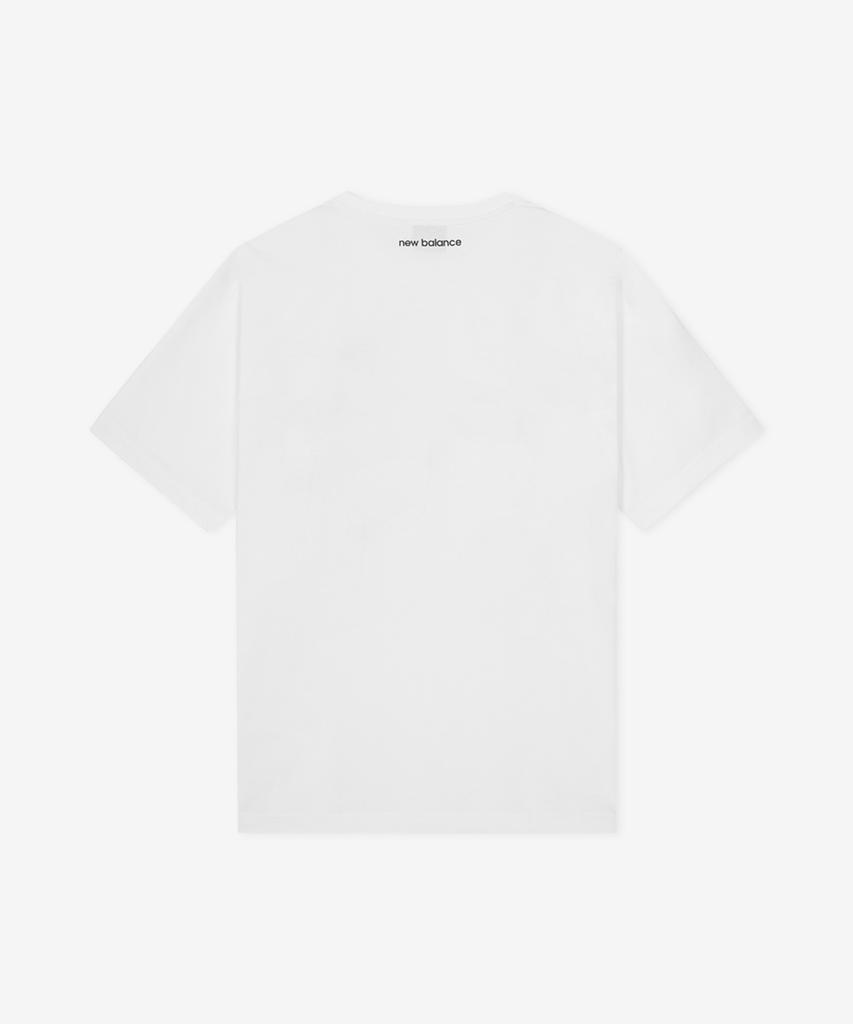 New Balance Nbnegco201 / Унисекс Essential Футболка с коротким рукавом и маленьким логотипом (белый)