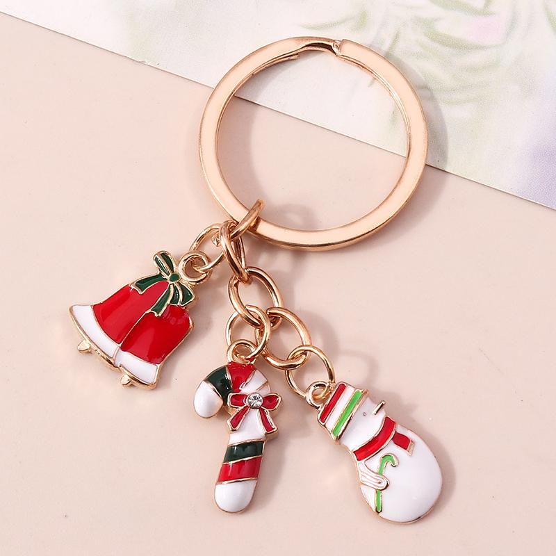Cute Enamel Christmas Santa Claus Keychain Snowman Key Ring Pendants for Key Holder Handbag Accessories DIY X'mas Jewelry Gift