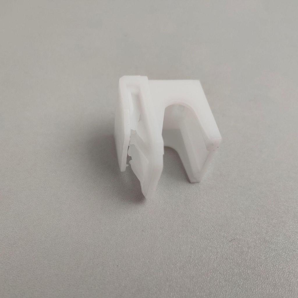 Боковой щиток бампера клипса для Mercedes W212 C217 (Часть 0019910071)