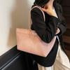 Large Capacity Tote Bag New Fashion Shoulder Bag