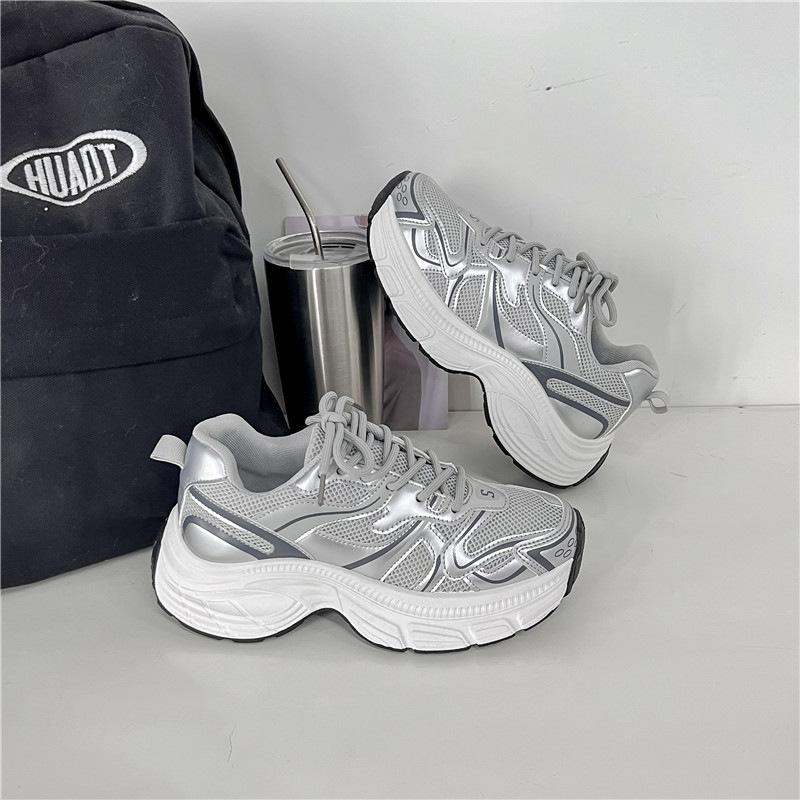 Легкие спортивные кроссовки для женщин 2024 года, весна, новые сетчатые кроссовки в стиле кампуса Forrest Gump Daddy, универсальные повседневные модные кроссовки