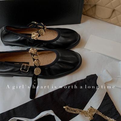 Туфли Супермягкая Овчина Значок Пряжка Мэри Джейн Балетки Бабушка Одинарные Туфли Осень