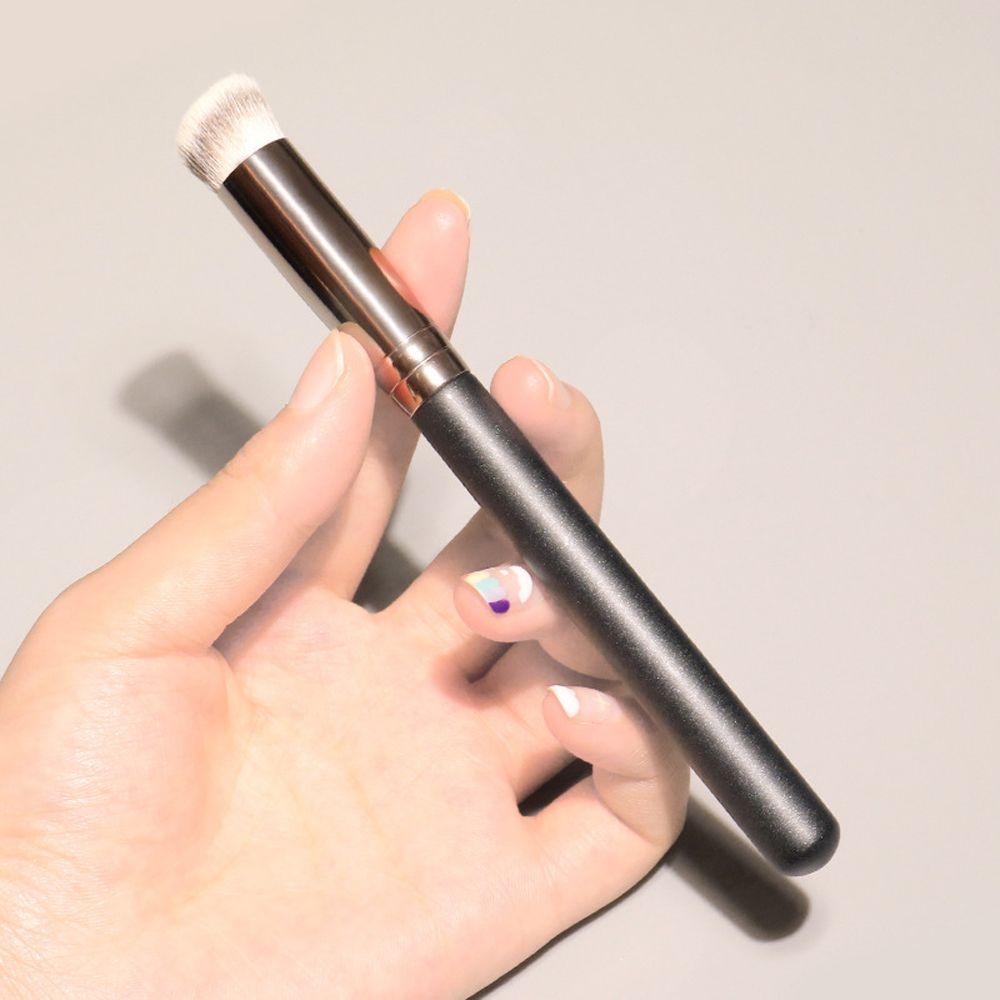 Brush Eyeshadow Contour Brush Blush Kabuki Brush Makeup Brush Foundation Concealer Brush Face Brush