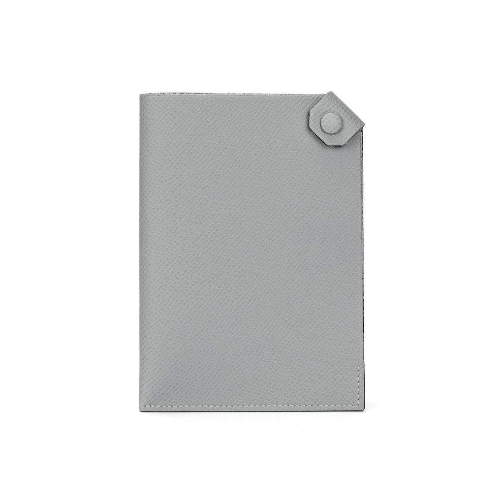 Hermes Tarmac 10 Silver Buckle Epsom Calfskin Passport Holder Men accessories Gray H057946CKP0