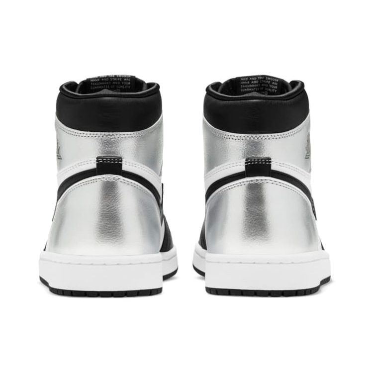 Кроссовки женские Air Jordan 1 Retro High OG Silver Toe черные металлико-серебристые белые CD0461-001