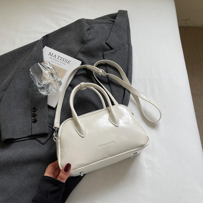 Премиальный сенс портативная маленькая сумка женская 2025 новая сумка весна и лето сумка через плечо трендовая модная универсальная сумка-мессенджер