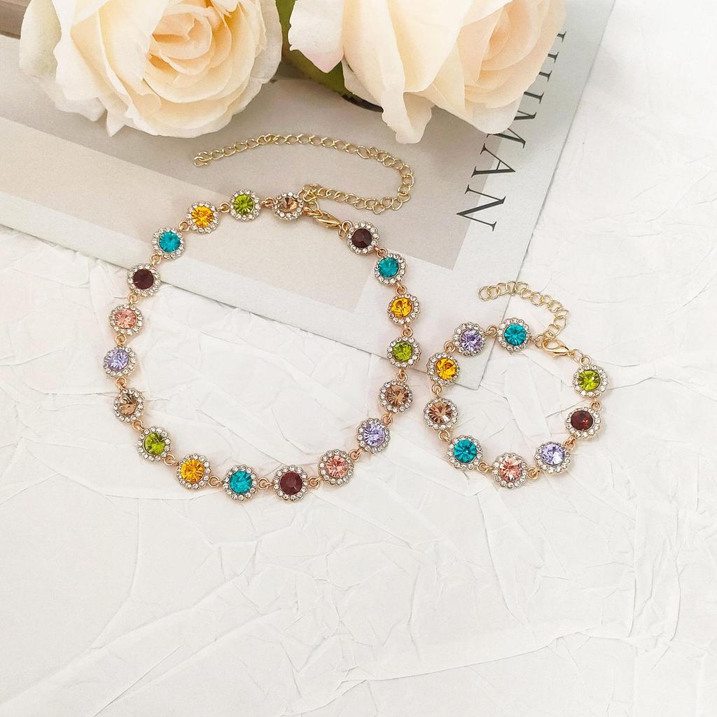 Spring/Summer Colorful Diamond Choker - Women's High-End, Versatile Design Clavicle Necklace