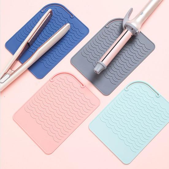 Silicone Pad Non-deformable Protective Solid Color Useful Hair Flat Iron Heat Insulation Mat Salon Use