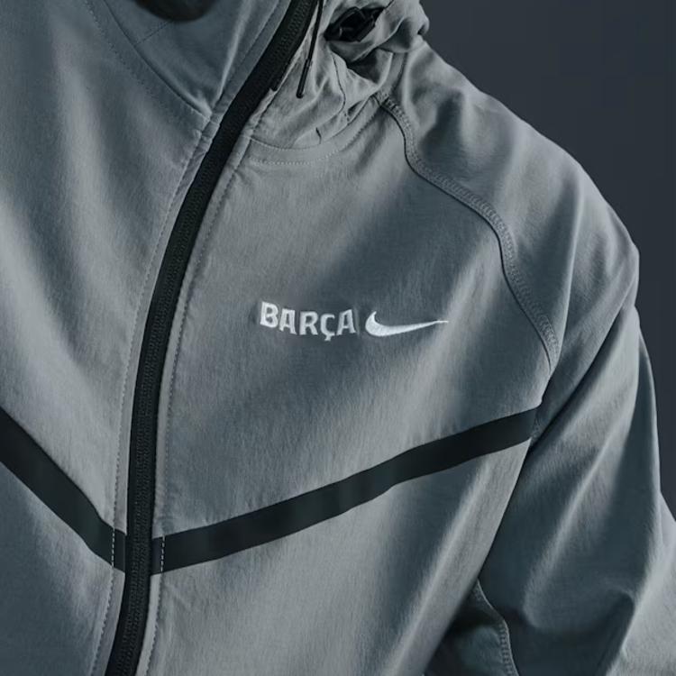 Nike Вестник Ветра Ф.К.. Мужская дышащая куртка Barcelona Tech HM4234-084