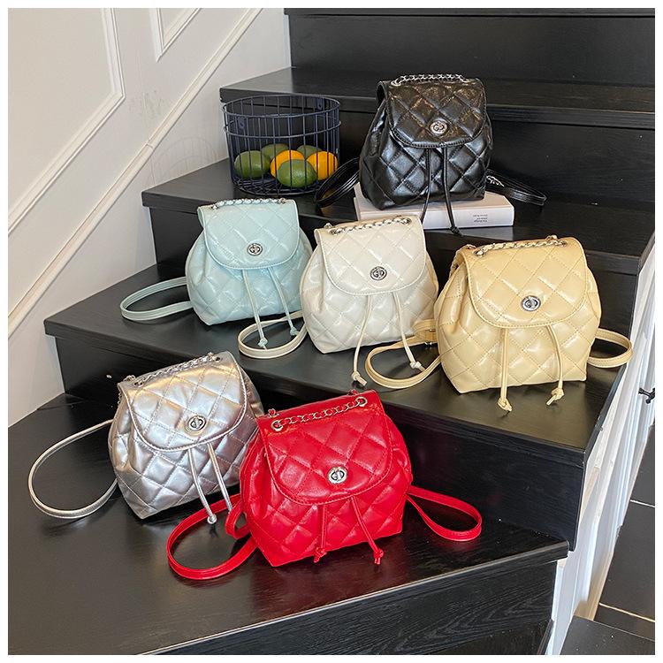 Женский рюкзак с вышивкой ромбами, 2025, новый, модный, универсальный рюкзак-цепочка, изысканный, суперхитовый, маленький рюкзак