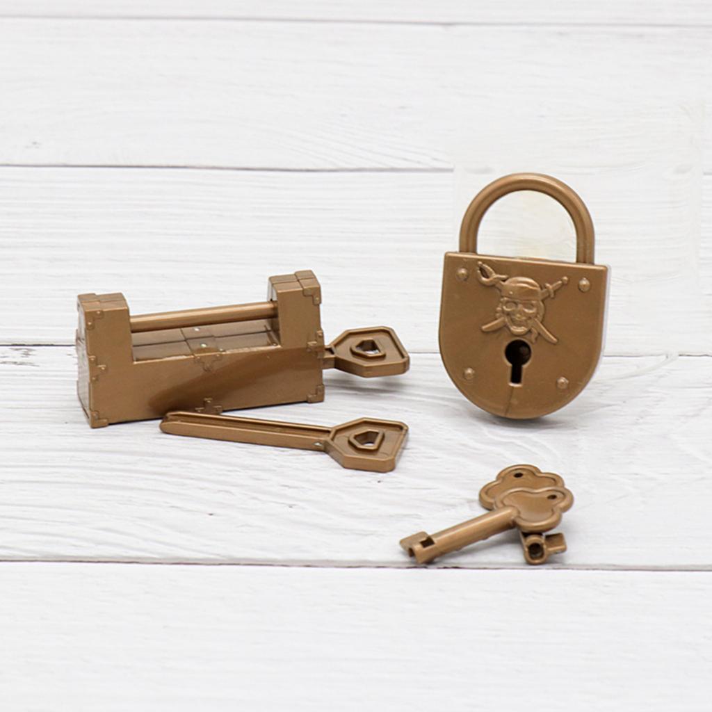 Metal pirate treasure chest toy
