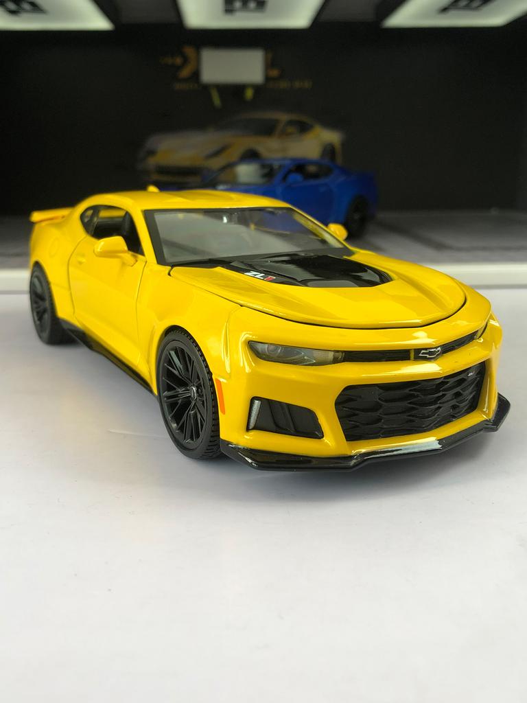 Maisto 1:24 2017 Chevrolet Camaro ZL1 car model, zinc alloy metal decoration, collectible gift car