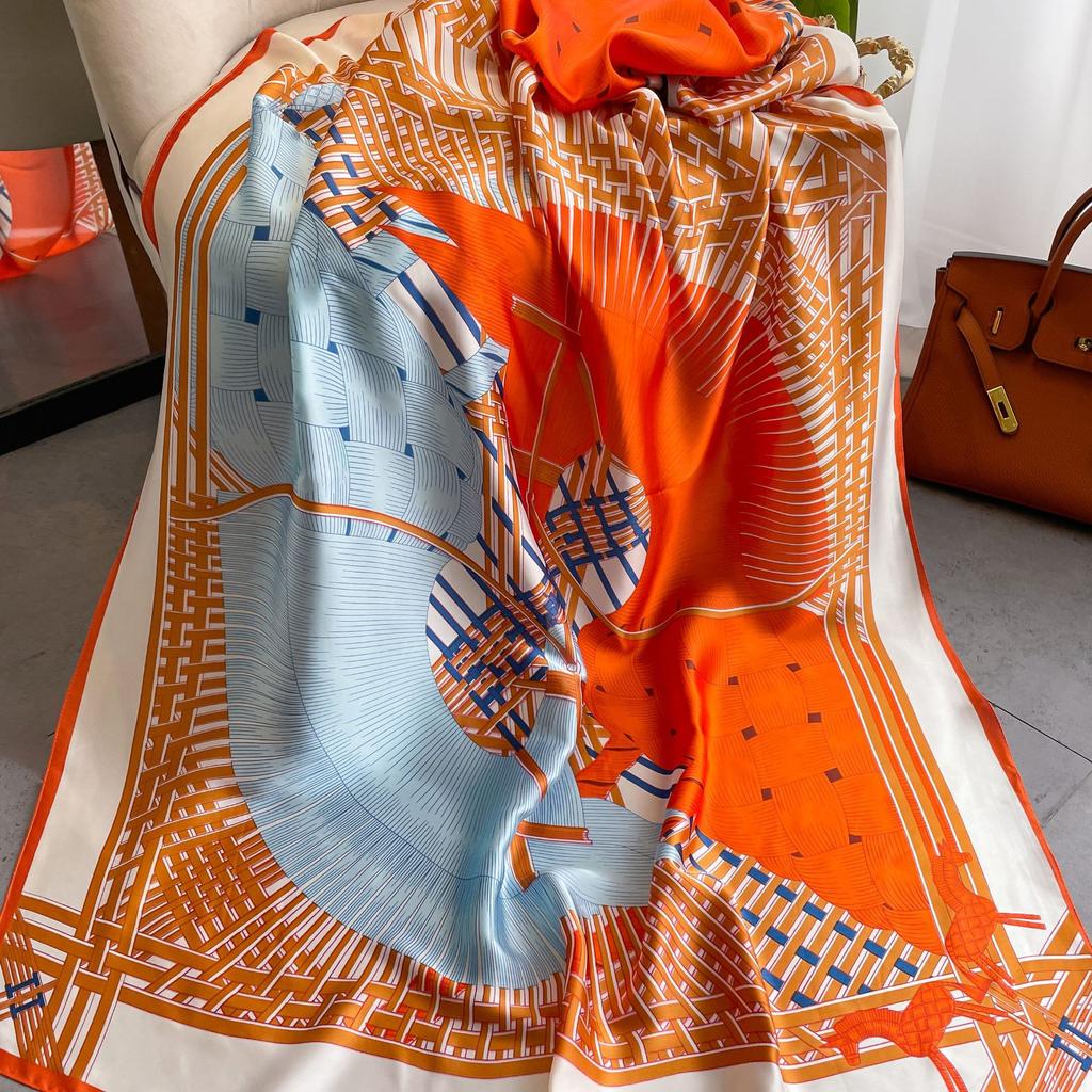 High-quality Luxurious Silk Scarves Headband Scarfs Neck Scarf For Women Chain Silk Scarf Women's Decorative Shawl