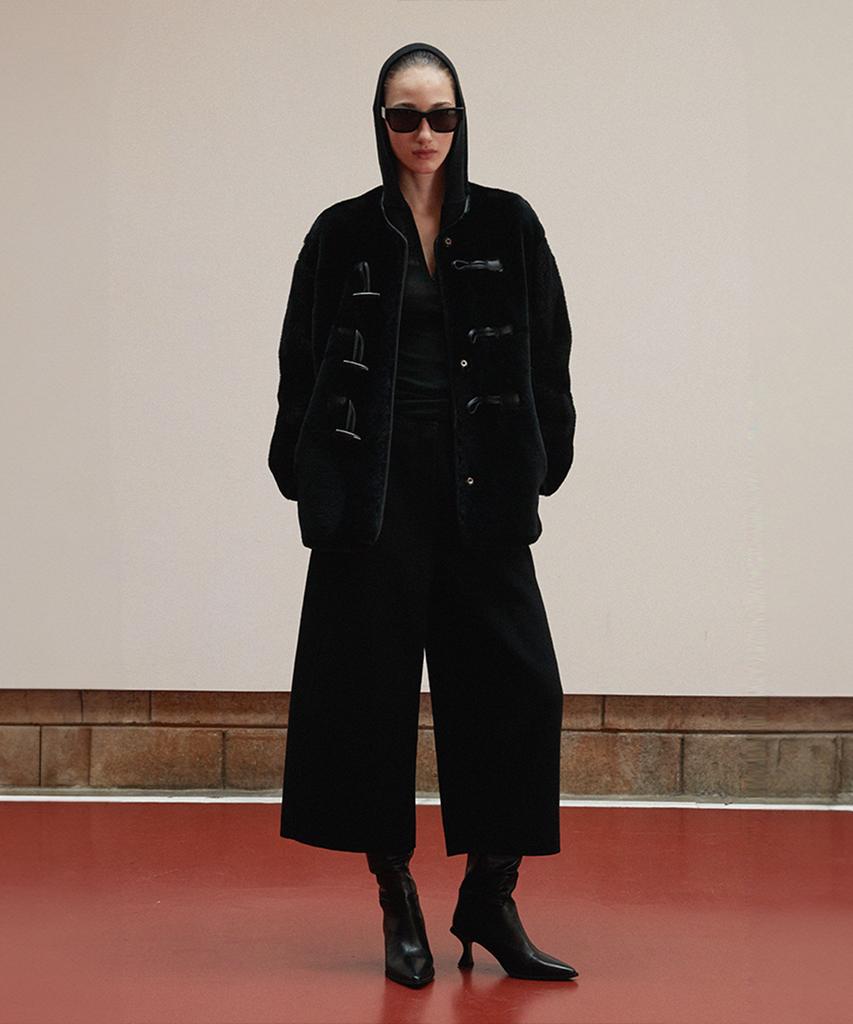 Verdemar Reversible Toggle Shearling Coat_Black