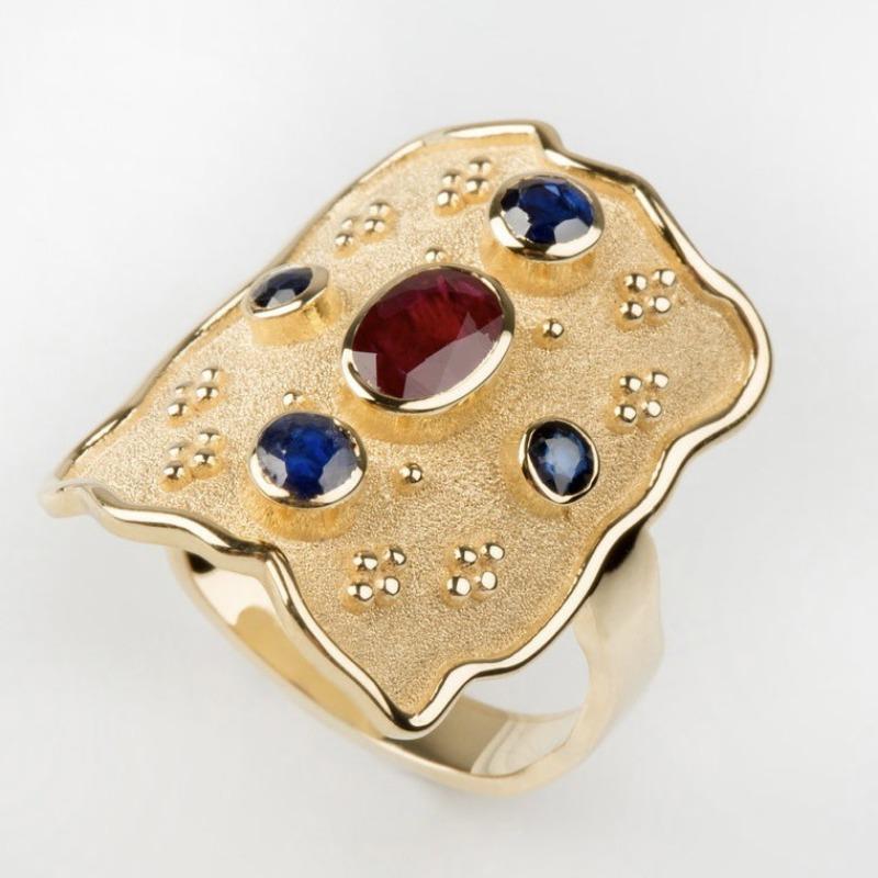 Женское кольцо в форме щита, креативное украшение с бриллиантами в стиле суда