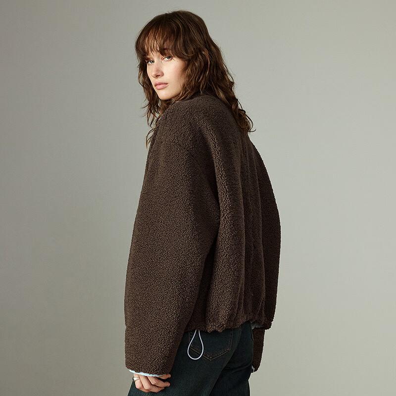 Женская двусторонняя стеганая куртка с ромбовидной простежкой