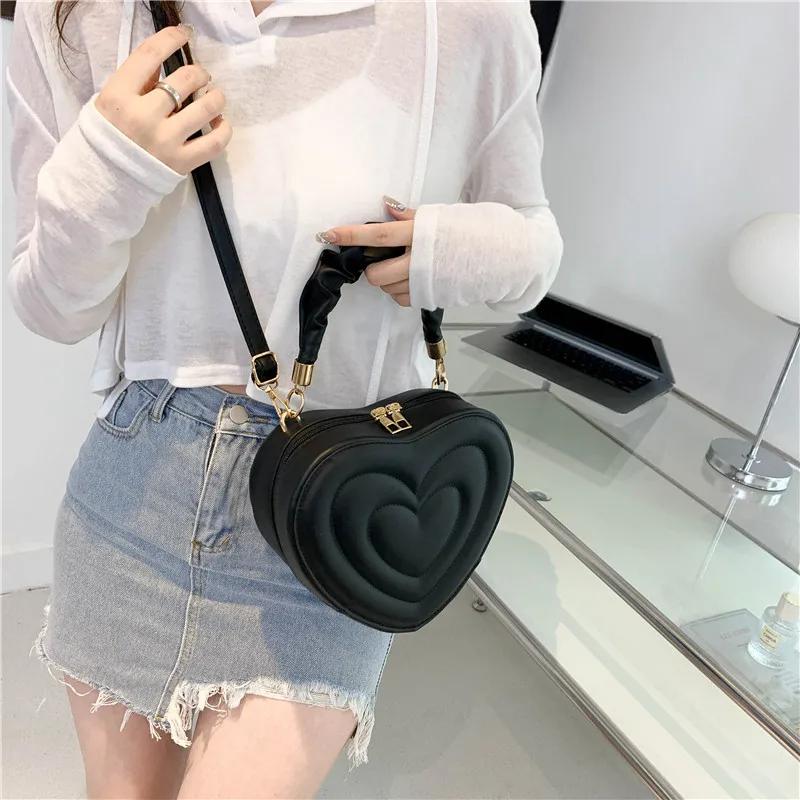 Сумка через плечо с узором в виде сердца для женщин, роскошные стеганые сумки с верхней ручкой, женская сумка-мессенджер из искусственной кожи, сумка через плечо Tote bolsa