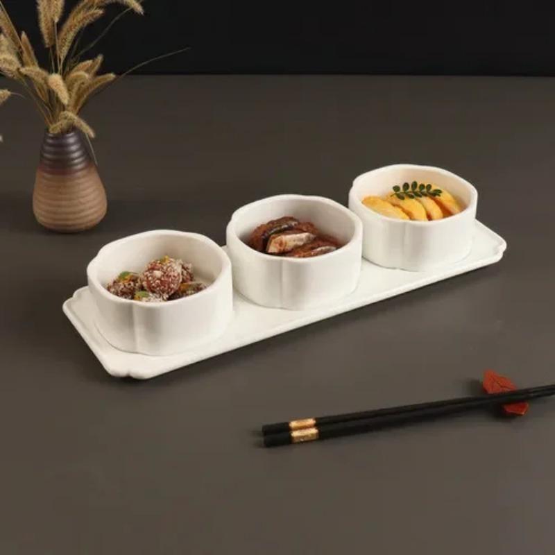 Керамическая тарелка для закусок Послеобеденный чай Белая фарфоровая тарелка для десерта Торт Украшение ресторана Гарнир Домашняя креативная посуда