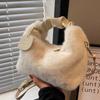 Женская сумка из искусственного меха, однотонная плюшевая сумка с регулируемым плечевым ремнем, удобная модная сумка для женщин и девочек