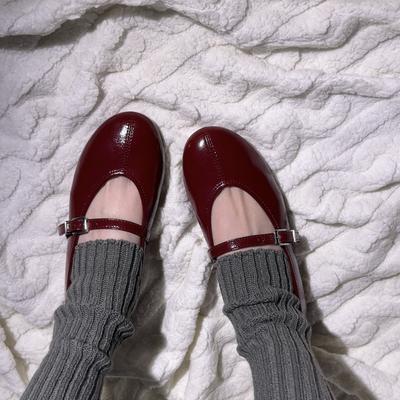 Версия из овчины~ ретро круглый носок, ремешок с пряжкой, маленькие красные туфли, женские балетки на плоской подошве, универсальные одинарные туфли Мэри Джейн
