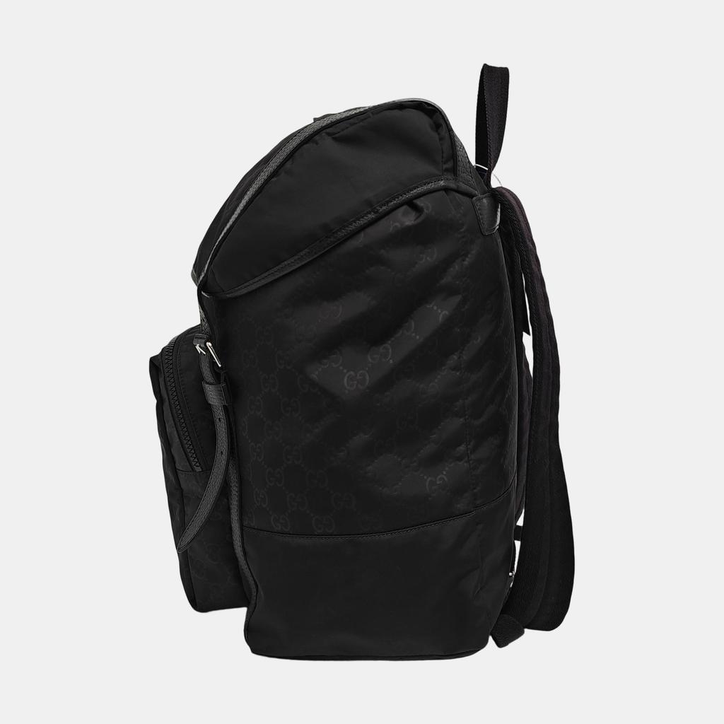 [Pre-Owned] Black Nylon Medium Backpack - Very Good #1KQURO
