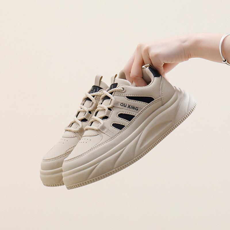Осенняя легкая обувь Новые Ins Женские студенческие спортивные туфли с подъёмным дном Повседневная обувь Мода