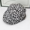European and American style leopard print forward hat men and women retro British newsboy hat outdoor leisure short brim painter Spice girl beret