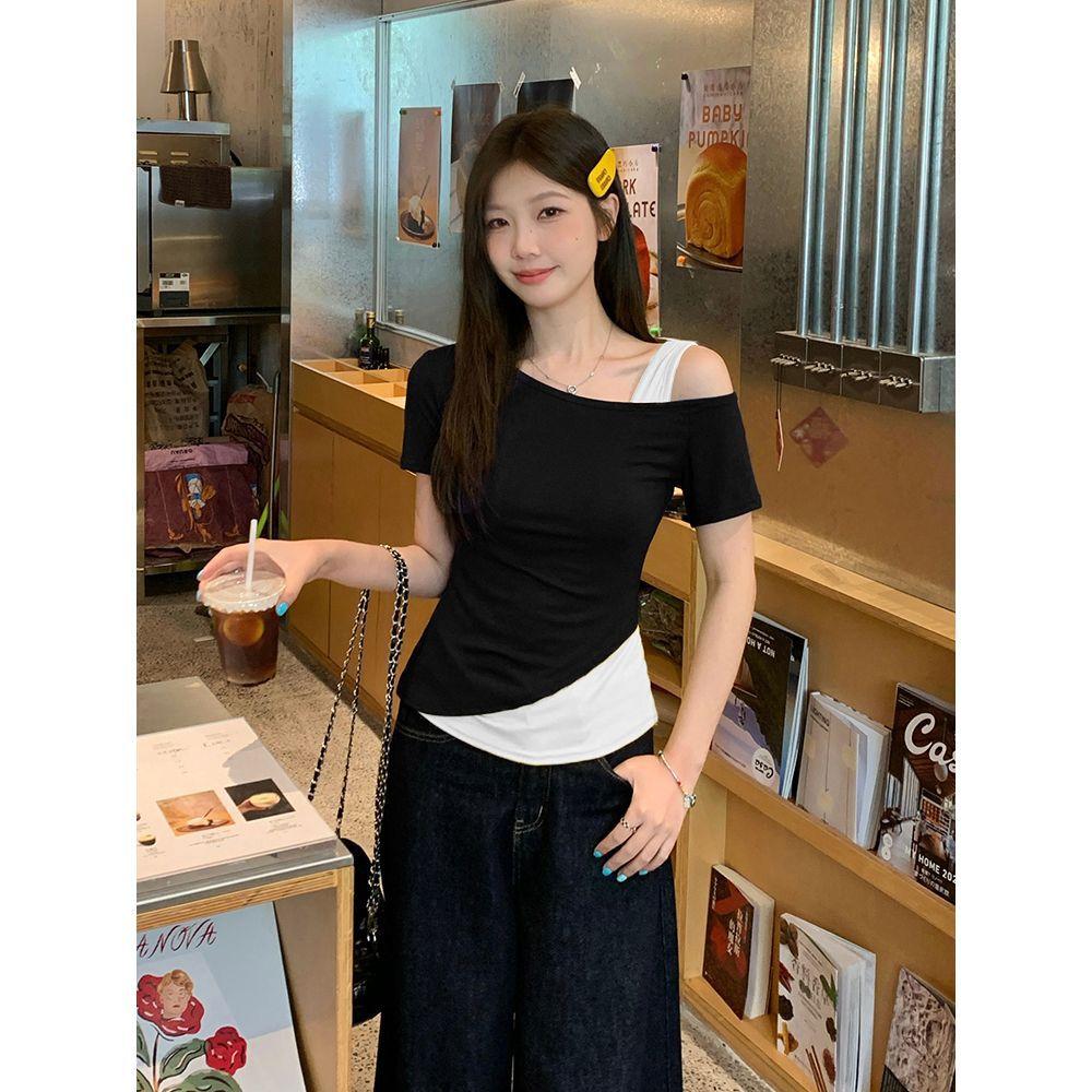 Slant shoulder contrasting color short-sleeved T-shirt women's new Korean version summer fake two niche versatile slim-fit tops
