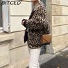 BITCED Женское осеннее модное пальто оверсайз из стриженой овчины с леопардовым принтом на пуговицах