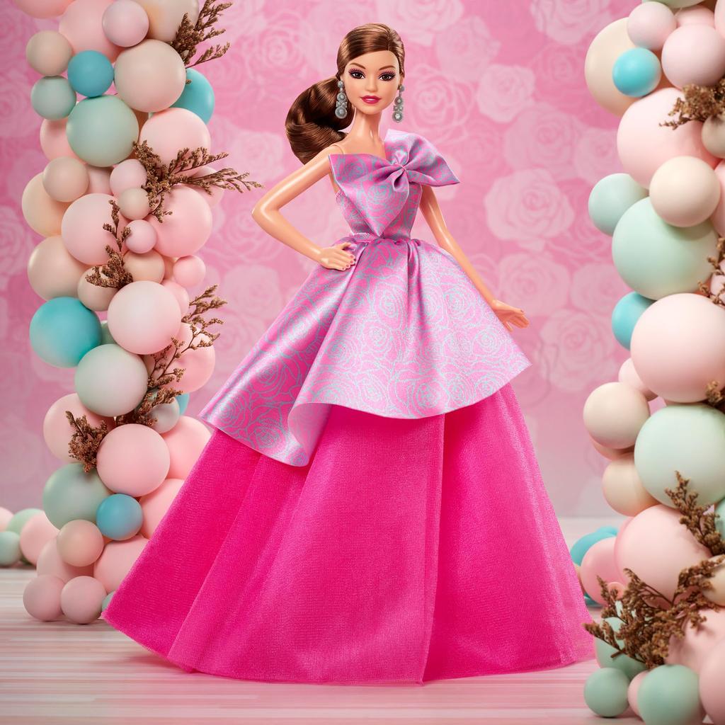 Пожелания на день рождения Барби Фирменная одевающаяся кукла Барби от 6 лет и старше Розовая кукла/дом JBJ07