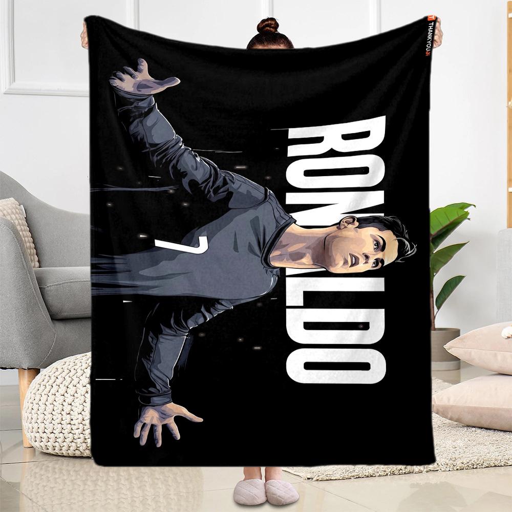 Ronaldo's Dynamic Pose Blanket Soft Warm Cozy Great for Livingroom Bed Seaside for All Occasions Modern Style Ideal Gift For Birthday Valentine'S Day
