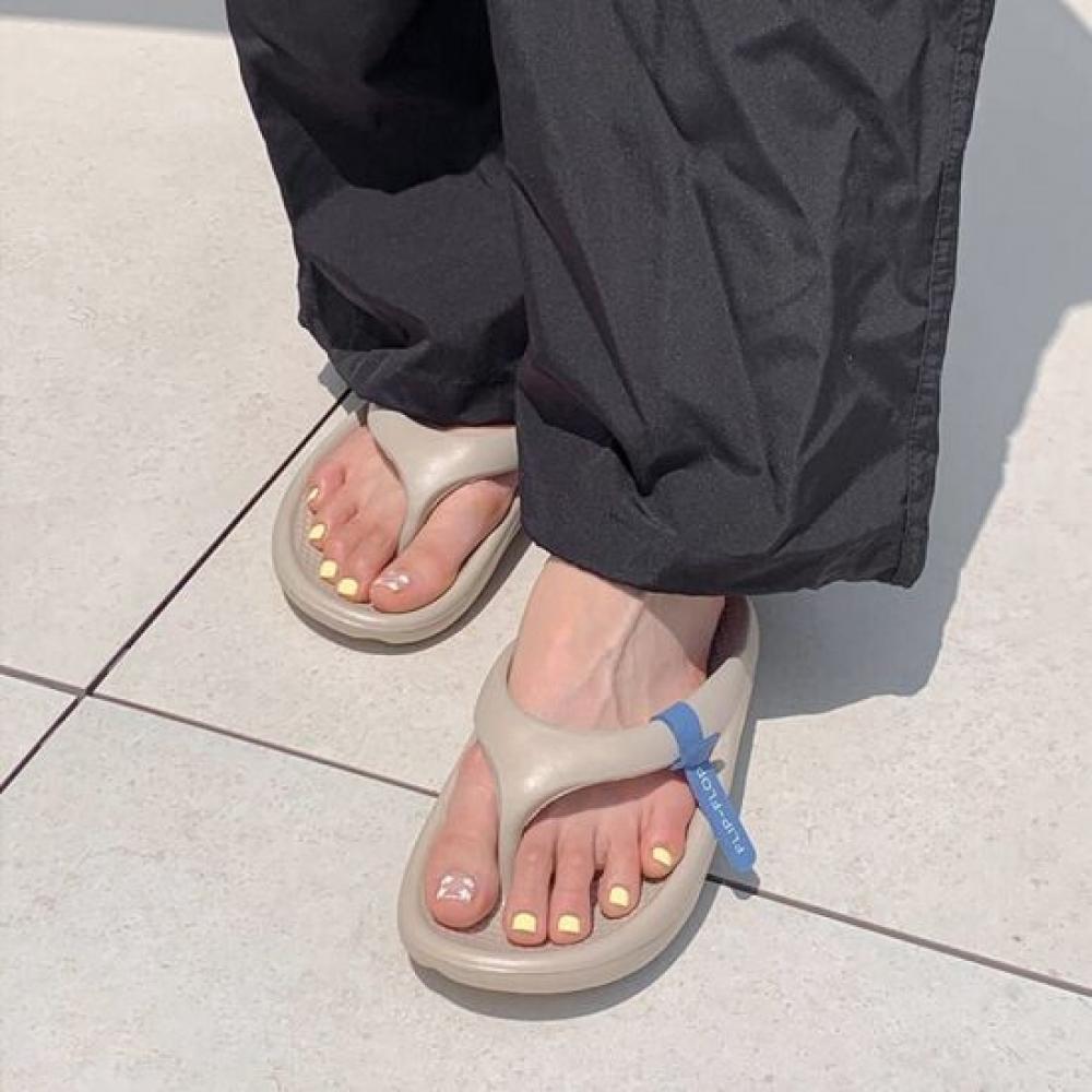 Gomvely Comfortable Chori Slippers Light Travel Nk 001