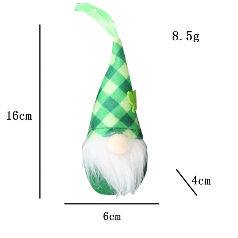 Кукла-подвеска «Зеленый эльф» на ирландский фестиваль. Украшения для окон ко Дню Святого Патрика