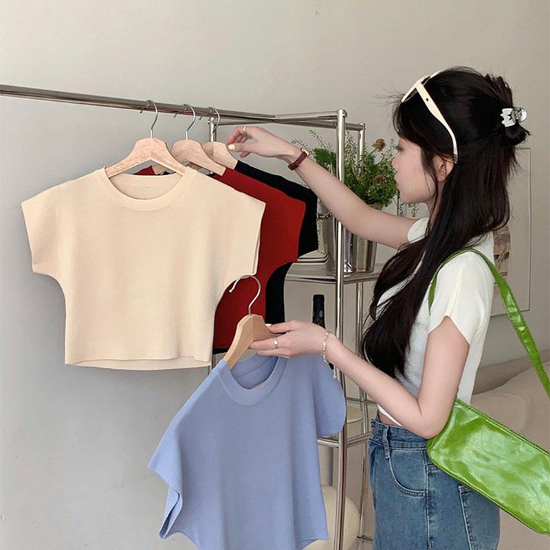 Женская летняя повседневная футболка с коротким рукавом и круглым вырезом, однотонная футболка с голым животом, укороченный топ