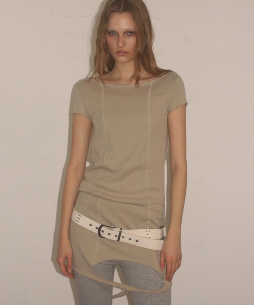 Комплект из платья-миди без рукавов и платья с коротким рукавом Place Studio Layered With Cutout Logo Embroidery Point _ 2 цвета
