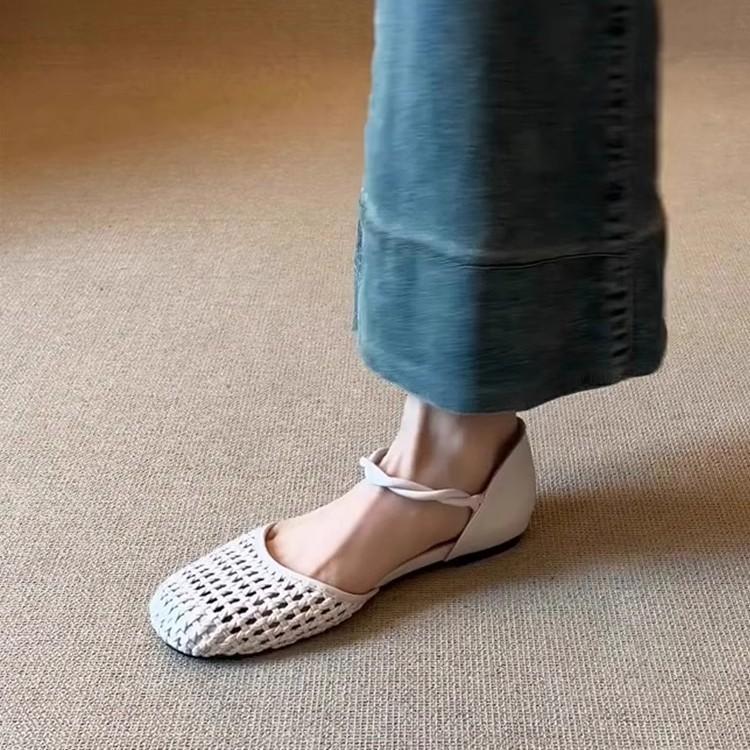 French Woven Hollow Design Sandals Women's Summer Wear 2025 New One-word with Camellia Bag and Flat Shoes