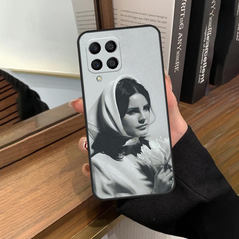 Чехол Lana Del Rey для Samsung Galaxy M35 M15 M55 M56 M36 M16 M06 M31 M13 M33 M53 M12 M32 M52 M14 M34 M54
